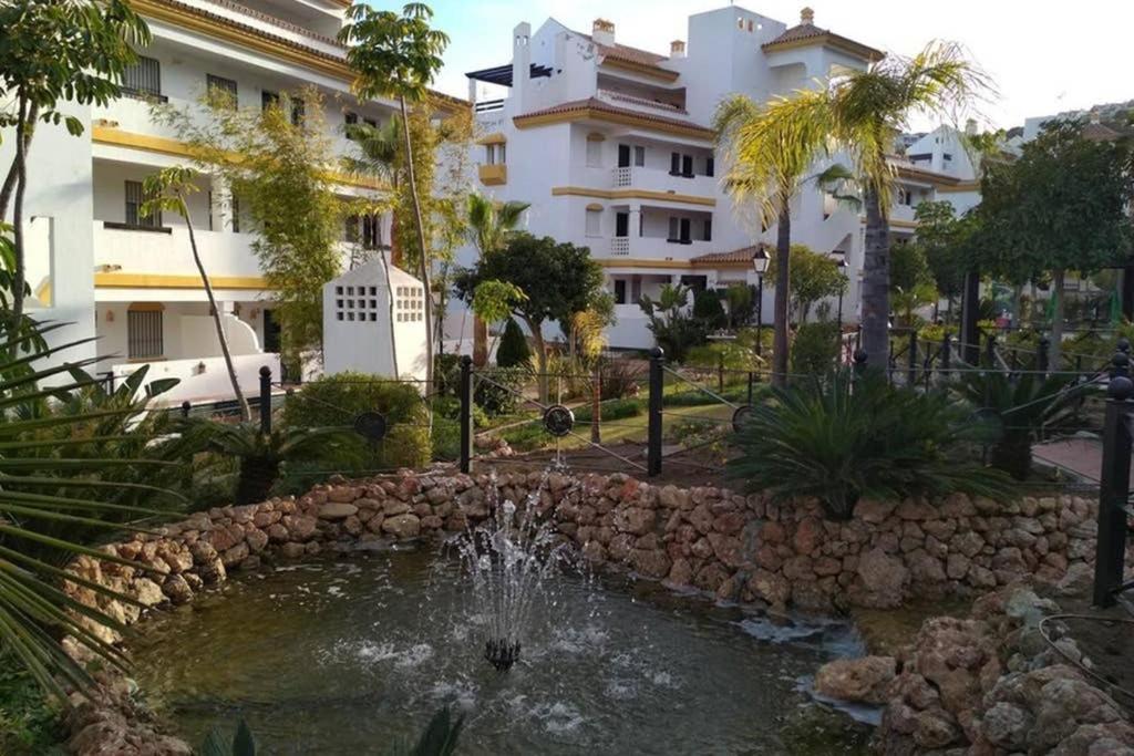 El Casa Blanca - Golf Resort In Ла-Кала-де-Михас Экстерьер фото