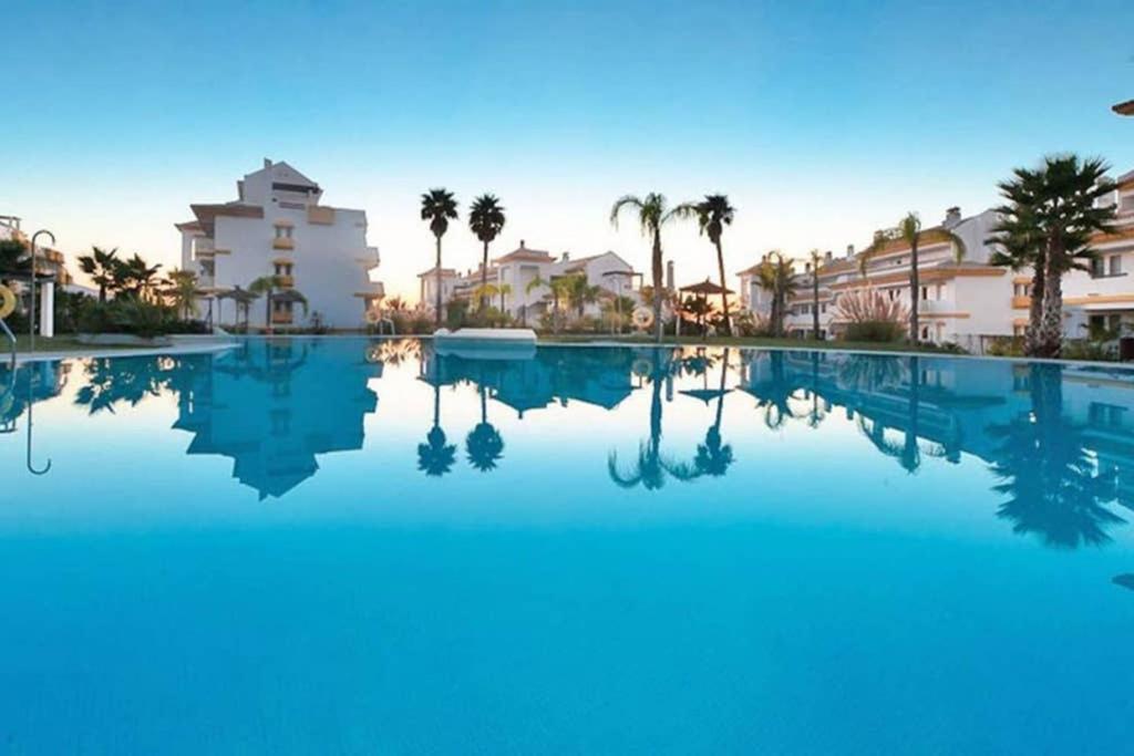 El Casa Blanca - Golf Resort In Ла-Кала-де-Михас Экстерьер фото