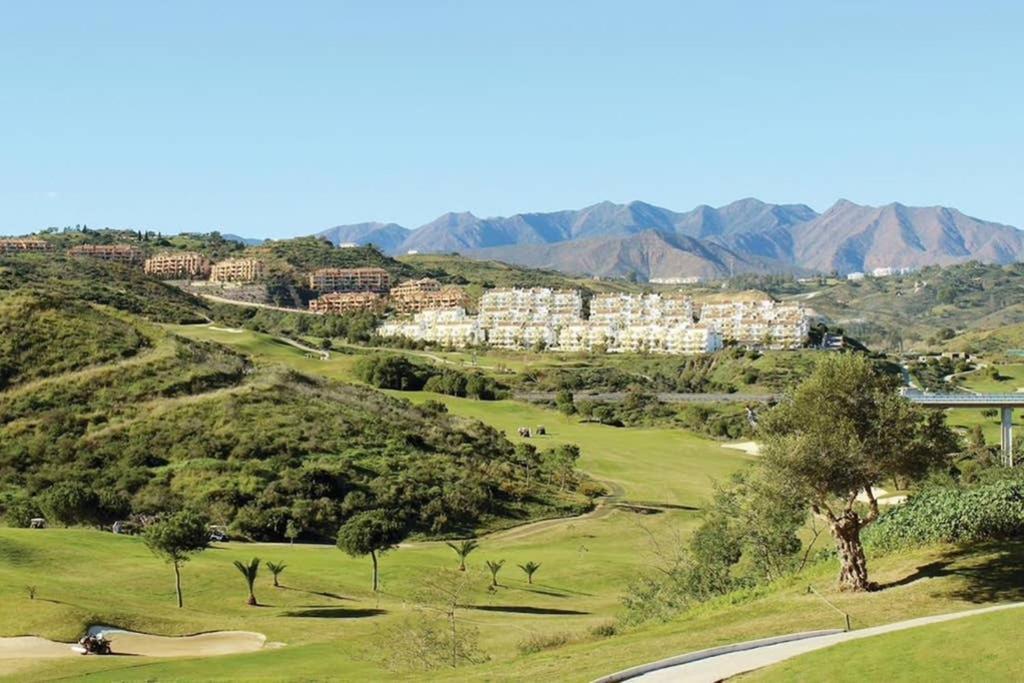 El Casa Blanca - Golf Resort In Ла-Кала-де-Михас Экстерьер фото