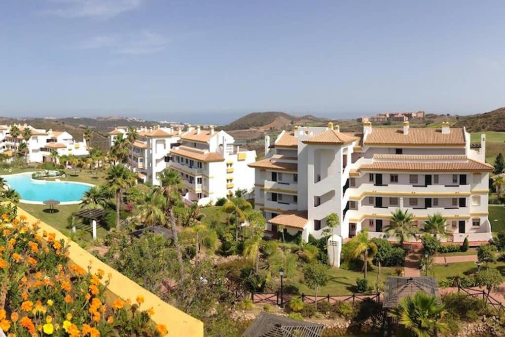 El Casa Blanca - Golf Resort In Ла-Кала-де-Михас Экстерьер фото