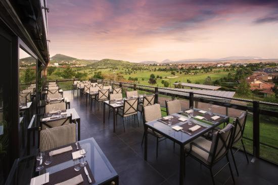 El Casa Blanca - Golf Resort In Ла-Кала-де-Михас Экстерьер фото